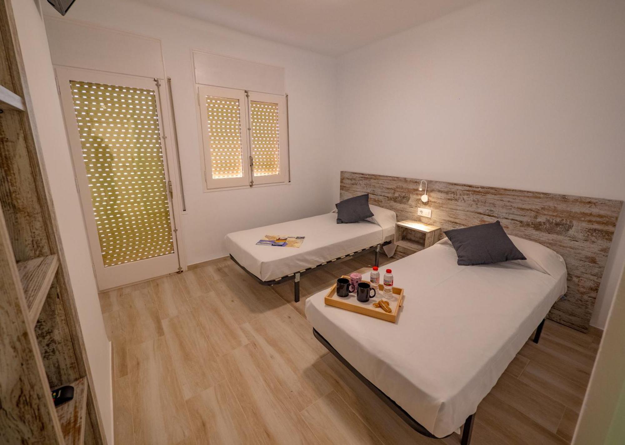 Agi Gloria Rooms Roses Exterior foto