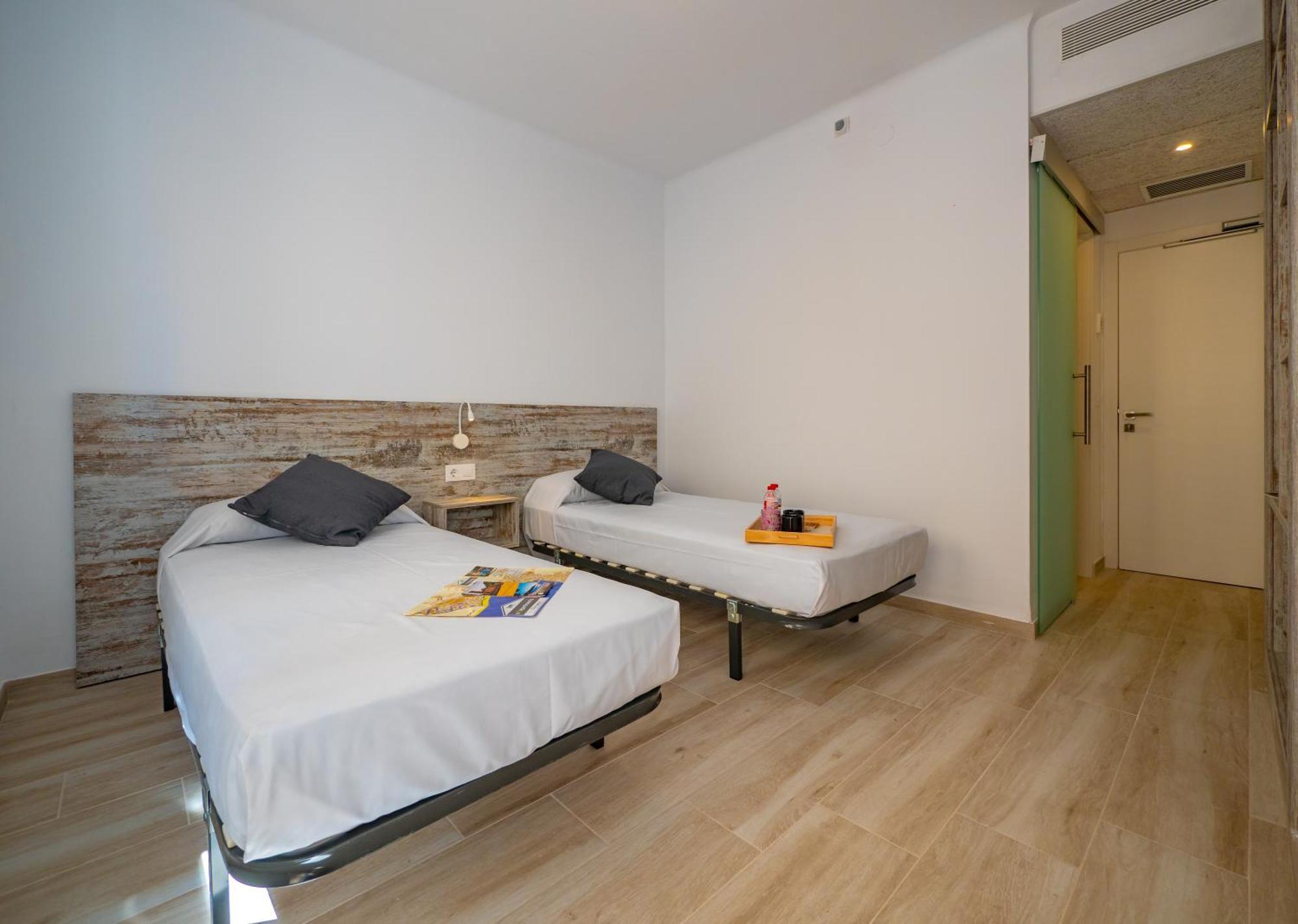 Agi Gloria Rooms Roses Exterior foto